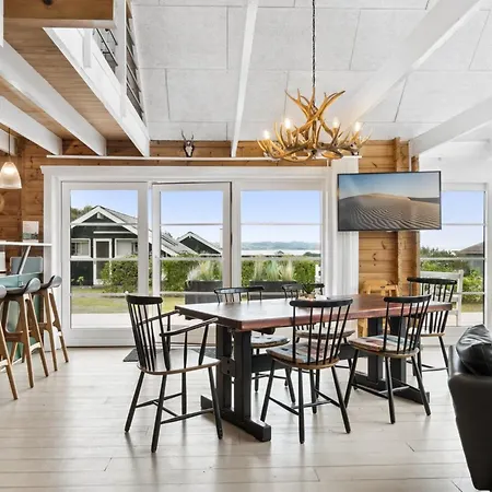 Nyaraló Ginnie - 300m From The Sea By Interhome