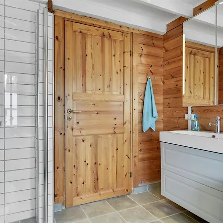 Ginnie - 300m From The Sea By Interhome *