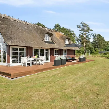Ginnie - 300m From The Sea By Interhome Millinge