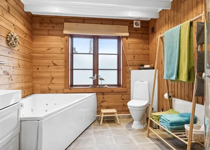 Ginnie - 300m From The Sea By Interhome Millinge