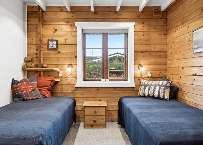 Holiday home Ginnie - 300m From The Sea By Interhome