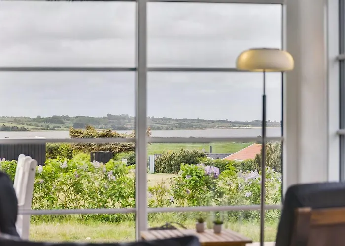 Ginnie - 300m From The Sea By Interhome Millinge